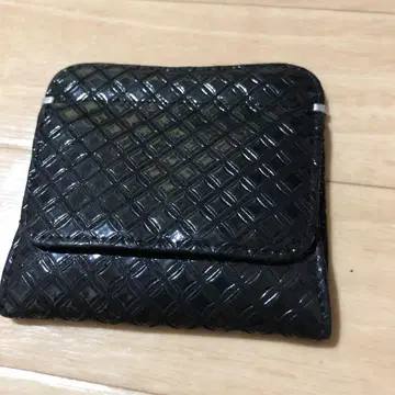 블랙 엠보싱 가공 코인 케이스