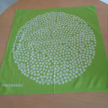 마리메꼬 푸케티 스카프 62x65cm 라이트 그린