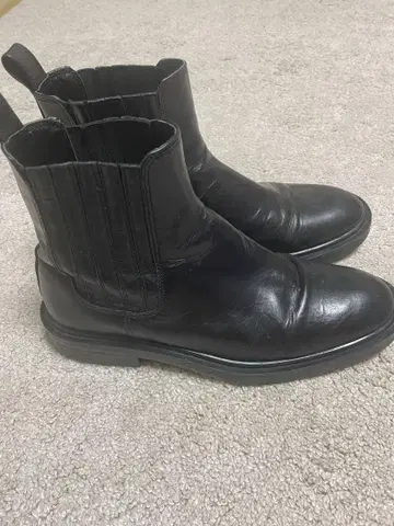 ZARA 사이드 고어 부츠 37