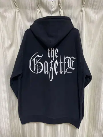 the GazettE LOGO HOODIE BLACK X WHITE