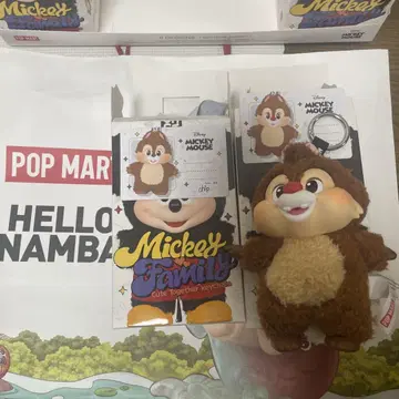 POPMART 미키 패밀리 칩과 데일 세트