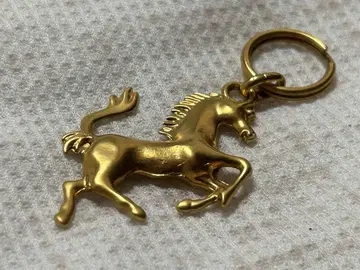 레어 Ferrari 페라리 말 모양 키링 금 도금 2