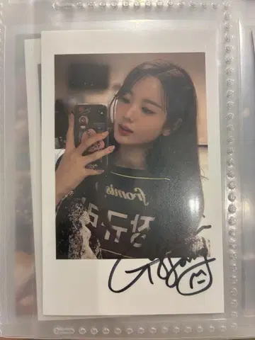 fromis_9 한정판 규리 친필 사인 폴라로이드 트레이딩 카드