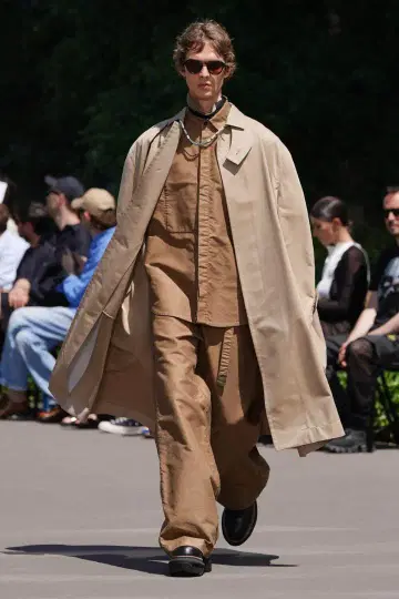 sacai 24SS 트렌치코트