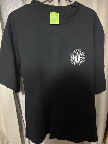 HUF 티셔츠