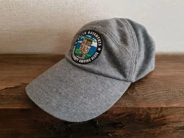 BROOKLYN BASEMENTS 롱 빌드 캡 90s
