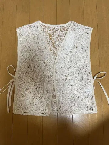 [미사용 새상품] 레이스 베스트 M 사이즈