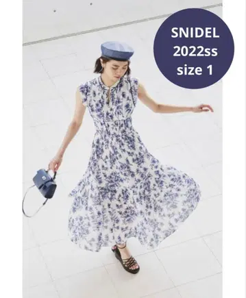 스나이델 2022ss 프린트 플리츠 원피스 블루 size1