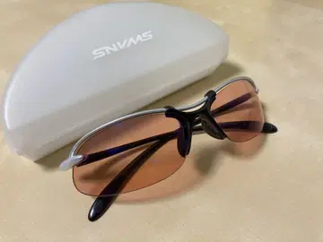 스완즈 SWANS 에어리스 웨이브 핑크 멀티 코트 사용감 적은 새상품급