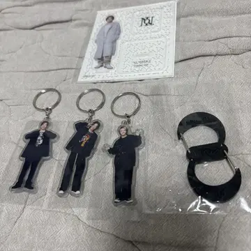 Number_i 카라비너 포함 아크릴 키링