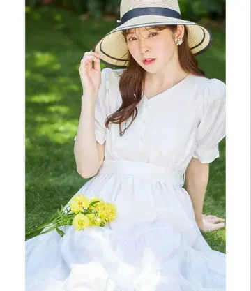 사랑받는 히로인 2WAY 허리 리본 포함 티어드 원피스