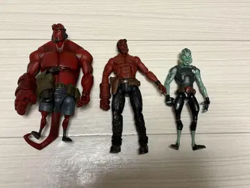 Gentle giant 레어 헬보이 세트 Mezco neca