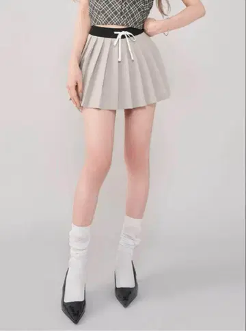 다리치 DRCH 플리츠 미니 스커트