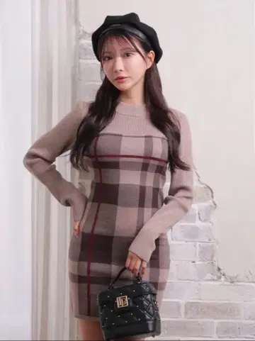 립 서비스 악센트 체크 자카드 원피스