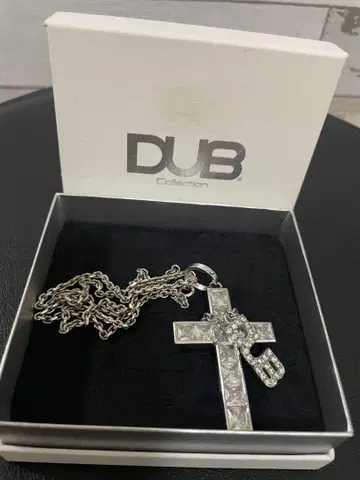 DUB 다브 지르코니아 크로스 목걸이