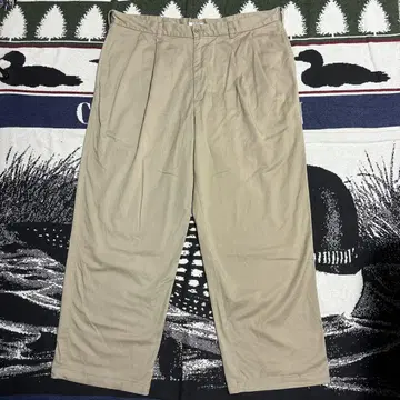 구제 의류 IZOD 투 턱 슬랙스 38 x 30