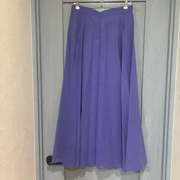 UNITED ARROWS UWCC 시어 플레어 맥시 스커트 38 사이즈