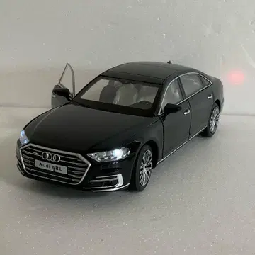 1/32 약 15cm 아우디 A8 미니카 다이캐스트