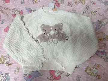 LIZLISA 리즈리사 Twin Bears 니트탑 화이트