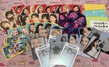 TWICE 트레이딩 카드 세트