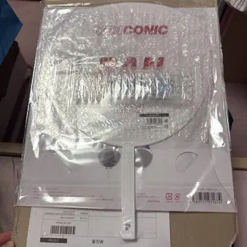 ME!CONIC RAN 부채와 아크릴 스탠드