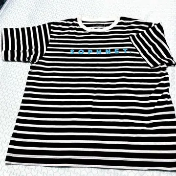 SOPH. 소프 LOGO BORDER TEE 브리스톨