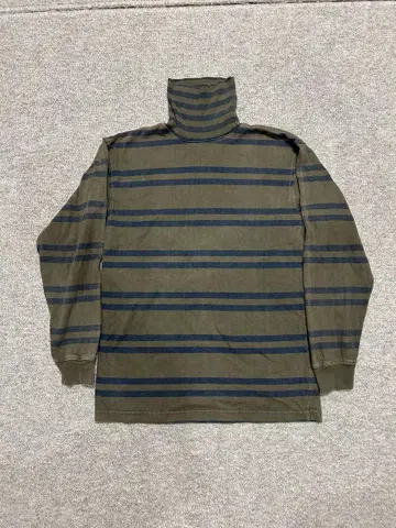 80s 아바클로 사파리 택 터틀넥