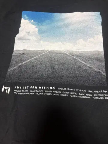 INI 팬미팅 T셔츠