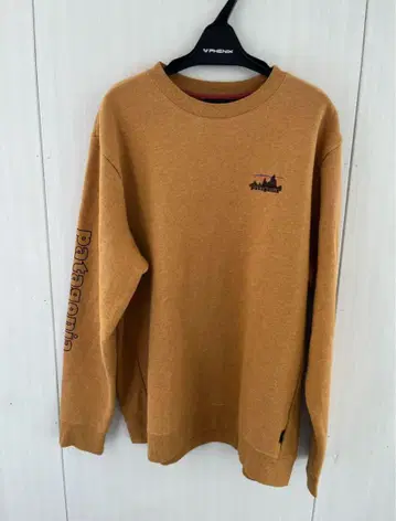 patagonia 업라이저 맨투맨 XL 머스타드 트레이닝복