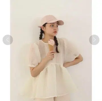muguet 페플럼 상의