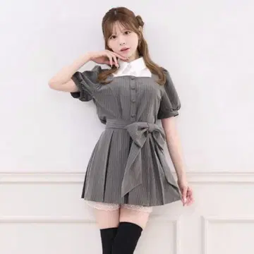 apres jour 레이어드 퍼프 슬리브 탑 리본 미니 스커트
