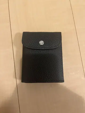 블랙 가죽 접이식 지갑 컴팩트