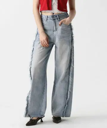 FOREVER 21 프린지 스터드 데님 팬츠 블루 82