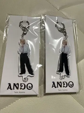 B&ZAI ANDO 아크릴 키링 콘노 타이기