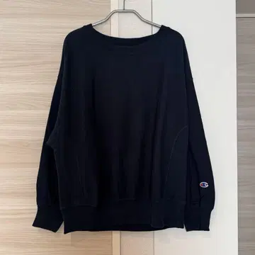 Champion x SLOBE 별주 돌먼 맨투맨 풀오버 네이비