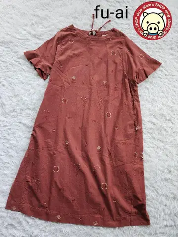 드럭 스토어즈 후아이 꽃무늬 자수 원피스