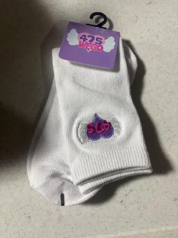시나코 화이트 자수 로고 삭스 18-22cm