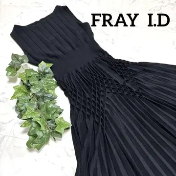 FRAYI.D 니트 플리츠 원피스 블랙