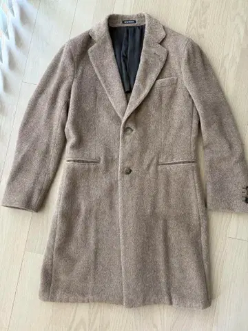 엠포리오 아르마니 체스터 코트