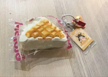mellojoy 크리미 크림 와플 삼각형