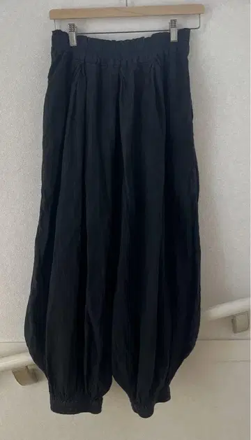 젠 선생님의 일상복 벌룬 팬츠