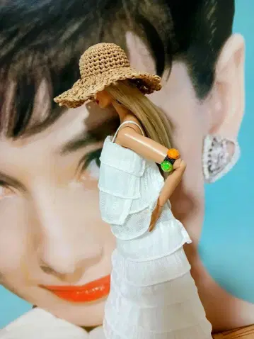 1. PoopyParker 포피 후드티 1/6 인형