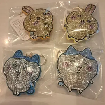 치이카와 (먼작귀) 큐빅 키링 하치와레 토끼