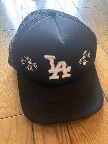 LA 로고 트래커 캡 블랙