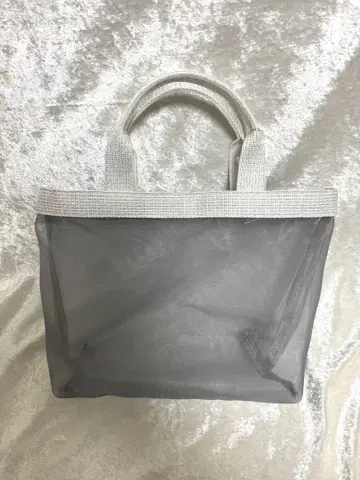 화이트 라메 메쉬 백