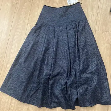 네이비 플라워 프린트 플레어 스커트 M
