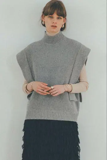 CLANE 그레이 니트 베스트 리브