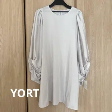 미사용 새상품 [ YORT ] 그레이 튜닉 티셔츠 야마다야