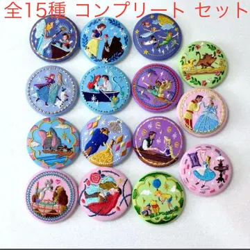 [ 컴플리트 ] Disney 자수 캔뱃지 디즈니 비스켓