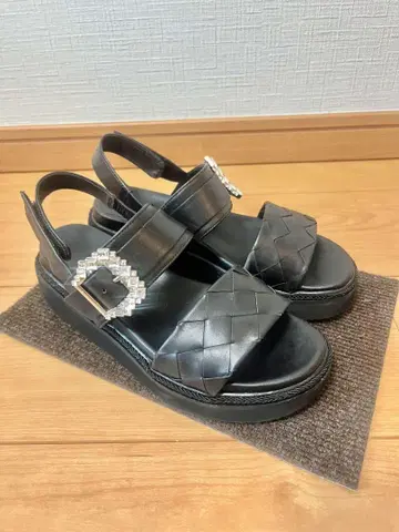 매킨토시 비쥬 샌들